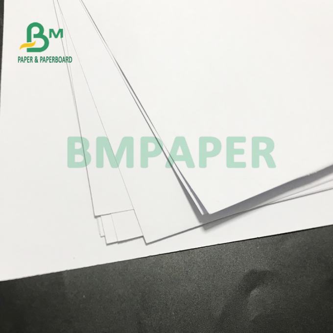70gsm 75gsm weißes unbeschichtetes Holzfrei gute glatte Papier700mm x 1000mm