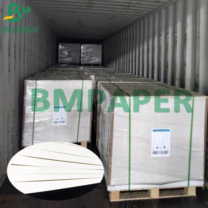 700 * 1000mm ausgezeichneter Steifheits-Faltschachtelkarton-weiße Pappe für Verpackung