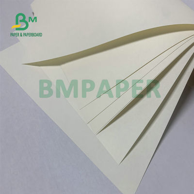Unbeschichtete Papier-50g 60g glatte Oberflächenelfenbein-Farbe hohe Masse Holzfrei
