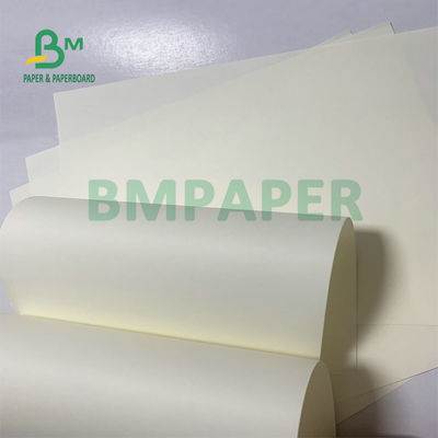 Gelbliches unbeschichtetes Holzfrei Papier-60g 70g für Offsetdruck