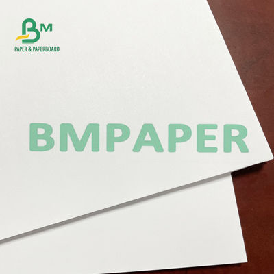 unbeschichtete weiße Bondpapierrolle 53gsm 70gsm für die Werbung der Flugschrift