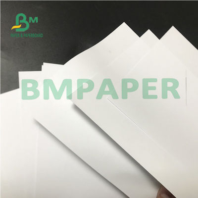 weiße Bondpapierrolle 50gsm 80gsm mit glattem Planum