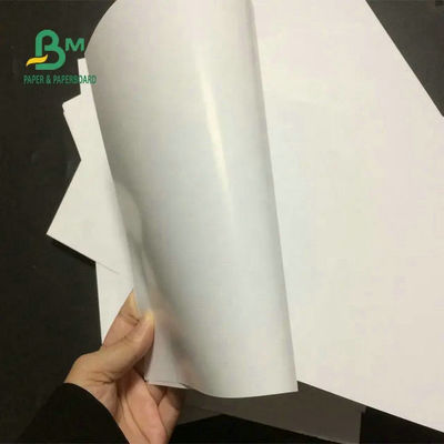 95 x 130cm 200gram 250gram weiße glatte Art Paper Roll For Brochure Herstellung