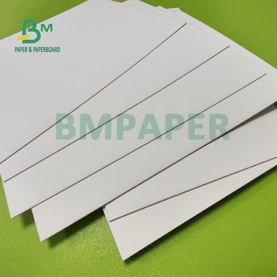 0.9mm 1.4mm unbeschichteter Karton für Hotel-Wasser-Absorptionsmittel 69 x 97cm