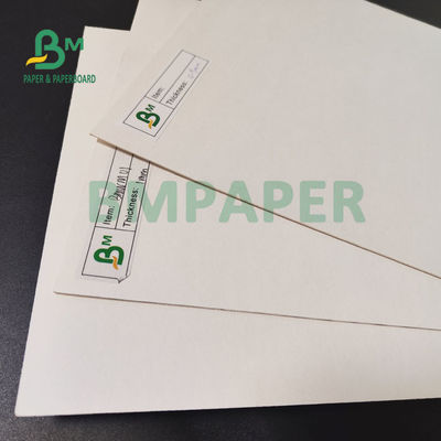 0.7mm saugfähiger unbeschichteter Karton für trinkendes Küstenmotorschiff 79 x 109cm Elfenbein-Weiß