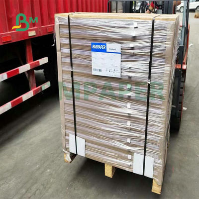 Beschichtende lamellierte weiße Pappe bedeckt 72 x 102cm 1mm 2mm 3mm für Geschenkbox