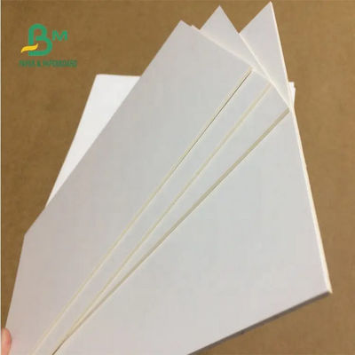 Beschichtende lamellierte weiße Pappe bedeckt 72 x 102cm 1mm 2mm 3mm für Geschenkbox