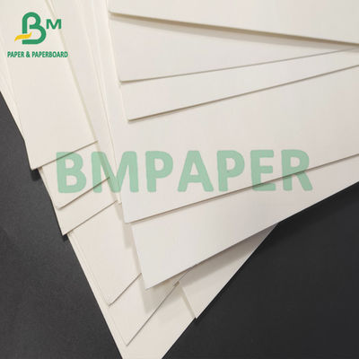 weißer unbeschichteter Karton 390gsm für Getränk-Küstenmotorschiff-Bier-Matte 624 x 860mm