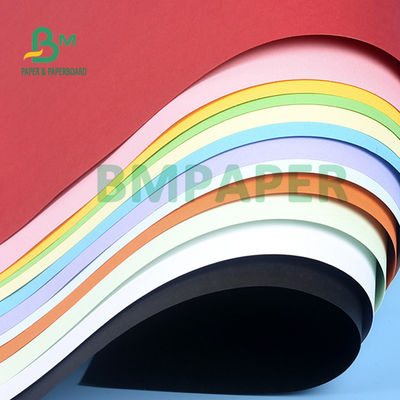 220gsm unbeschichteter farbiger Bristol Board For DIY macht glatte Oberfläche in Handarbeit