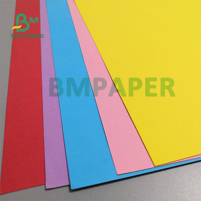 70gsm 80gsm Bristol-Papierkarton, Zeichenpapier-Blätter für klebrige Anmerkungen 61 x 86cm