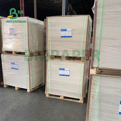 Weiß der Uniform-325gsm beschichtete hinteres Papier Kraftpapiers für verpackendes Brot 70 x 100cm