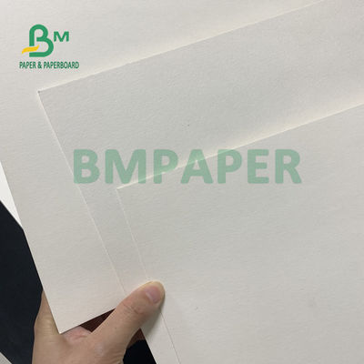 0.7mm natürliches weißes Schalen-Küstenmotorschiff-Brett-Papier-Absorptionsmittel 460mm x 610mm