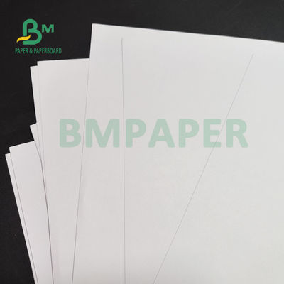 unbeschichtetes Offsetpapier 160gsm für Einladungs-Karten-hohe Weiße 711 x 1016mm