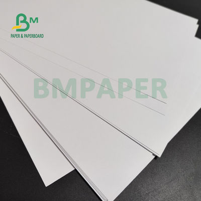 unbeschichtetes Offsetpapier 160gsm für Einladungs-Karten-hohe Weiße 711 x 1016mm