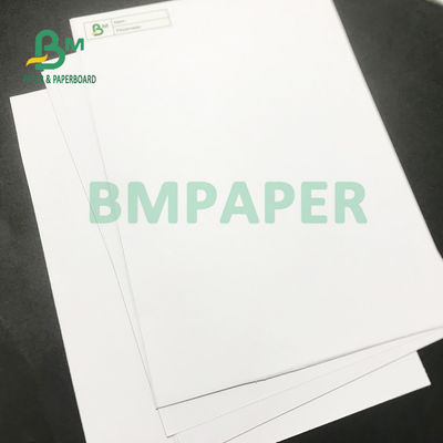 70gsm 75gsm weißes unbeschichtetes Holzfrei gute glatte Papier700mm x 1000mm