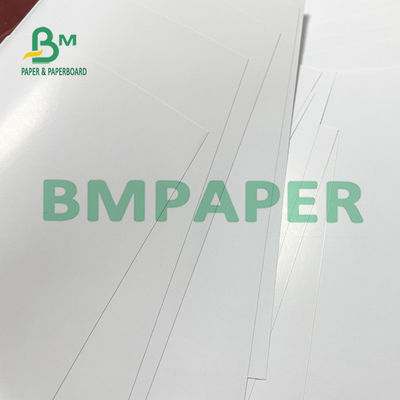 Weiße C2S Art Silk Gloss Paper, 100lb simsen Papier für Kleidhangtags