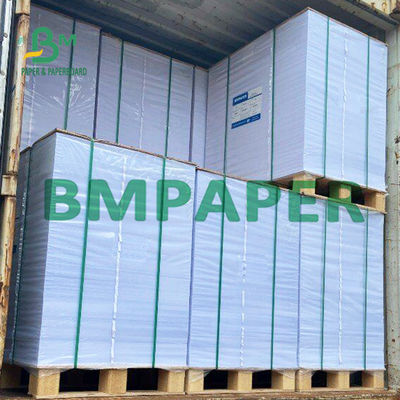 Glatte Art Paper Sheet For Promotional Plakate 165GSM 70x100CM