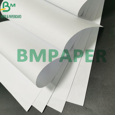 Papier-Rollenhoher Weiße-Offsetdruck 60g 70g unbeschichtetes weißes Bondfür Broschüren