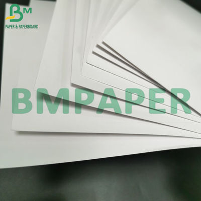 Elfenbein-Sahnefarbhohes sperriges Offsetpapier 60grams 70grams unbeschichtete Woodfree Papier-31*43inch