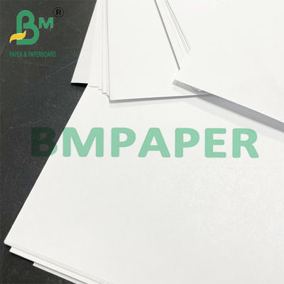 unbeschichtetes Papier Woodfree Offsetdruck 230g 250g 300g für Flieger