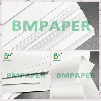 Sahneelfenbein-Farbeunbeschichtetes Woodfree-Buch-Papier 70g 75g 80g mit Offsetdruck