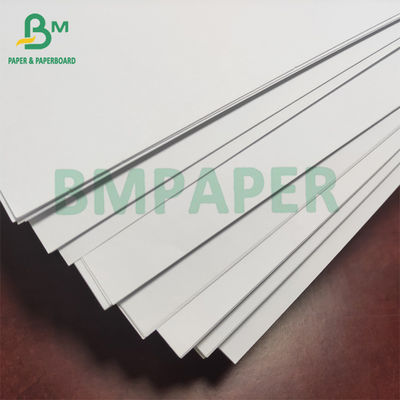 weißes Offsetdruck-Papier-unbeschichtete glatte Jungfrau-Masse 100% 50# 60# 70#