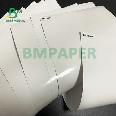 Super weiße Form-des gestrichenen Papiers 1020mm 1365mm des Glanz-80gsm riesige Rolle