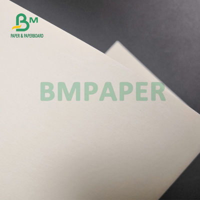 0.7mm 1mm unbeschichtetes Küstenmotorschiff Papier für Getränke 455mm x 570mm Elfenbein-Weiß