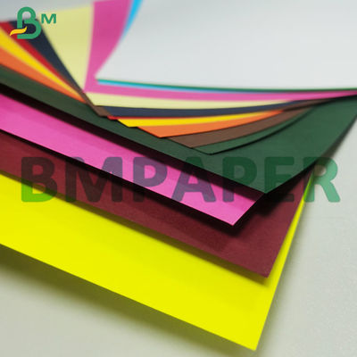 110g 180g färbte Bristol Paper Board Wrapping Kraft-Papier