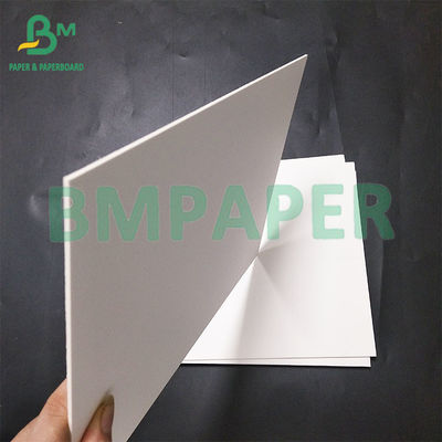 Natürliches weißes Jungholzpulp Flachflächenpapier ohne Beschichtung für den Fotoraum