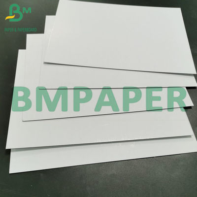 1 mm 900 g Weißkarton Doppelseitig Bleichbeschichtete Duplexplatte Für Verpackungen