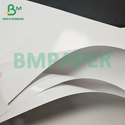 Weißes, doppelseitig beschichtetes, glattes und flaches Kupfer-C2S-Kunstpapier