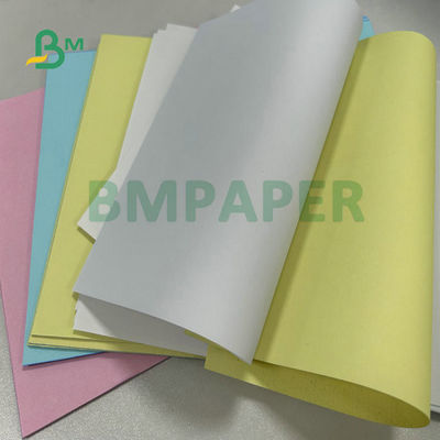 55 Gramm 60 Gramm NCR Papier Kohlenstofffrei In Rosa Gelb Weiß Für den Empfang 860 x 610mm
