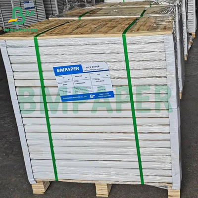 Weißes und metallisiertes Papier für den Druck von Bierflaschenetiketten