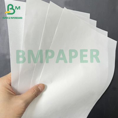 Ausgezeichnete Verarbeitbarkeit 60 gm weißes fettdichtes Papier für Lebensmittel-Snackverpackungen