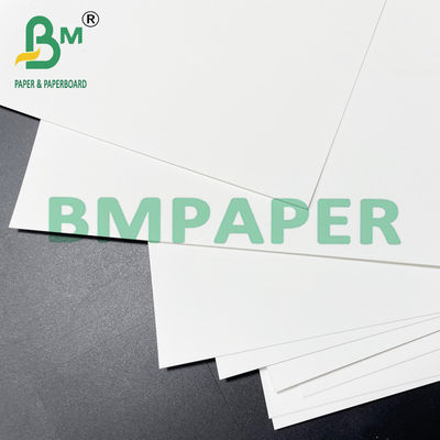 Dauerhaftes weißes synthetisches Papier für Druck und Etikettierung