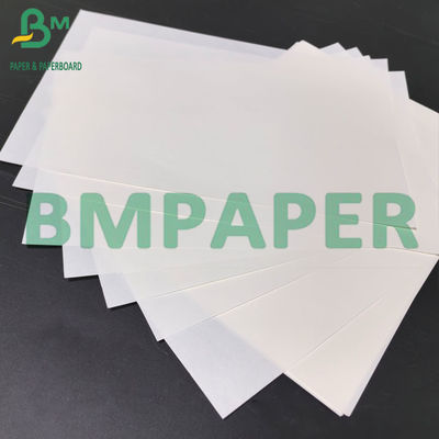70 gm Weißgebleichtes Kraftpapier Rollenbreite 1100 mm Handwerkspapier für Einkaufstaschen