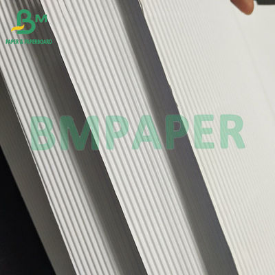 Stabiler, breiter Anwendbarkeit Zwei Schichten Weißes F-Flutpapier 1 mm für Kosmetikprodukte