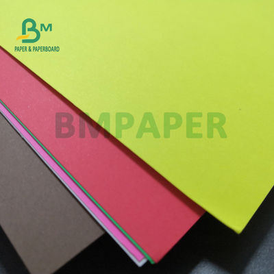 230 gm Mehrfarbiges Kartonpapier Bindedeckel Hohe Steifigkeit 22 &quot;x 28&quot;