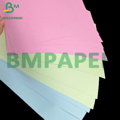 160g 180g A4 Farbkunstpapier Farbiges Offset-Stockkarton auf dem Blatt