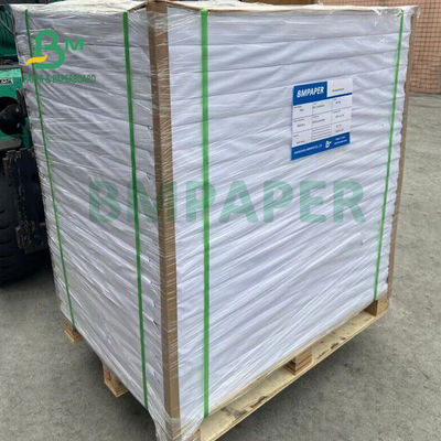 270 gm 350 gm Premium C2S Glanzdeckel für Broschüren 93% Weiß 25' x 38'