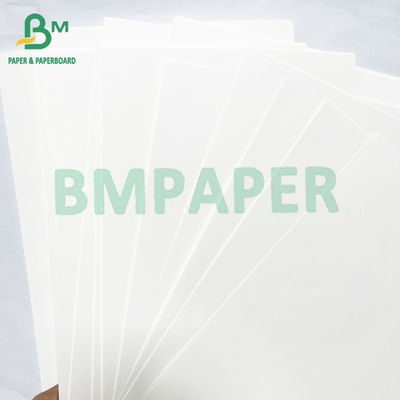 24 lb 32 lb glatte, unbeschichtete, natürliche weiße Papierblende Jumbo Roll