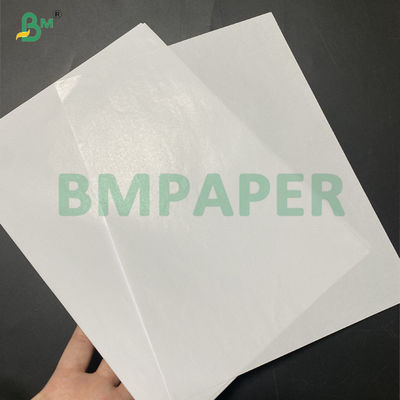 60 g weißes Geschenkverpackungspapier Innenfolie Leerformat 31&quot; x 43&quot;