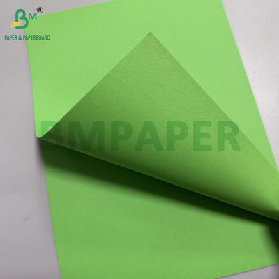 80 gm Papageiengrünes Holzfreies Papier 25,5&quot; x 38,5&quot; Farbpapierblätter