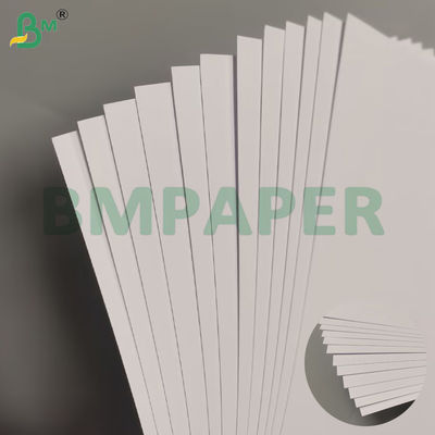 400 Gramm unbeschichtetes weißes Offset-Druckpapier