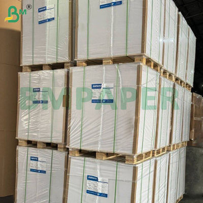 310gm Lichtdichtes Schwarzes Kern Poker Papierbrett Doppelseitige Beschichtung 70 * 100 cm