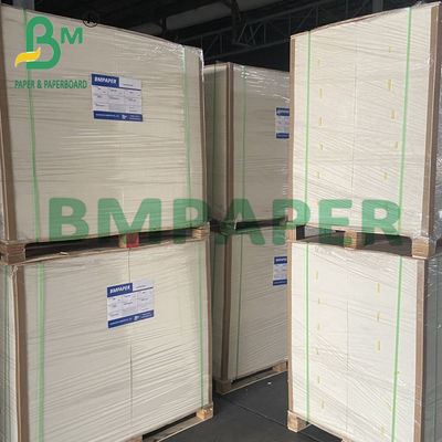 2 mm hochweißes Absorptionspapier unbeschichtet glatte Oberflächenkarte 70 * 100cm