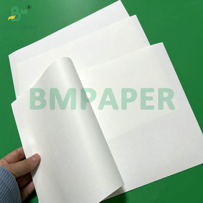 1000 mm 1100 mm 200 g starres weißes Kraftpapier zur Herstellung von Rohrpapierkernen