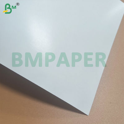 Hochwertiges Spielkartenpapier C2S Glanzbeschichtet Weiß Schwarzer Kern