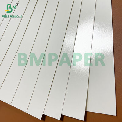 Hohe Steifigkeit 275 gm + 15 g PE beschichtetes Tiefkühlwarenverpackungspapier 635 x 902 mm